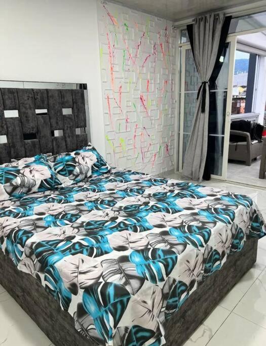 Apartment Queen Travel