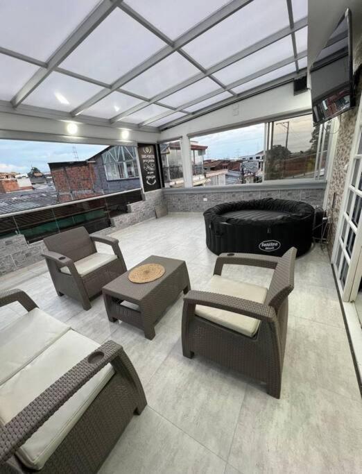 Queen Travel Apartment