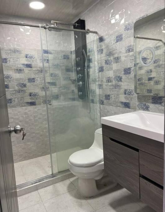 Queen Travel Apartment *