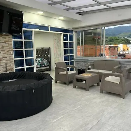 Queen Travel Apartment Dosquebradas Exterior photo