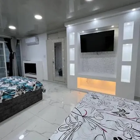 Queen Travel Apartment Dosquebradas Exterior photo